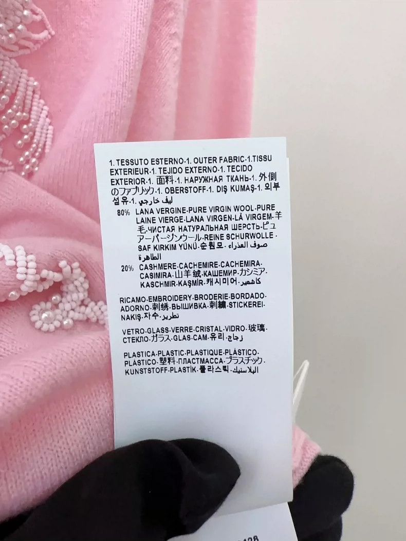 Versace Versace Pink Pearl Embroidered Cardigan - dmc Size US M / EU 48-50 / 2 - 6 Thumbnail