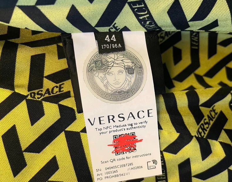 Versace Versace Women's Black Long Coat - dmc Size US L / EU 52-54 / 3 - 4 Thumbnail