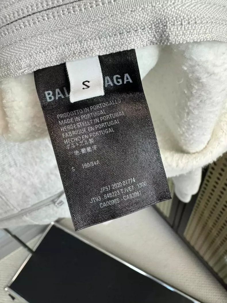 Balenciaga Balenciaga Gray Cartoon Cow Zip Hoodie - dmc Size US S / EU 44-46 / 1 - 5 Thumbnail