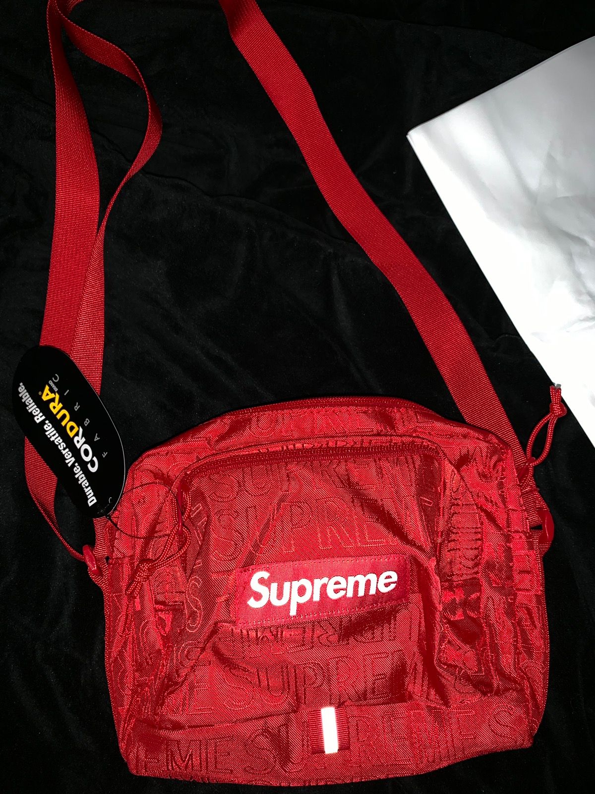 Supreme Shoulder Bag, Red, One size, Body SS19 100% Authentic