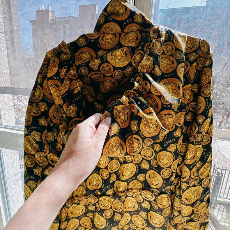 Versace Versace Gold Coin Print Windbreaker Jacket - dmc Size US M / EU 48-50 / 2 - 9 Thumbnail