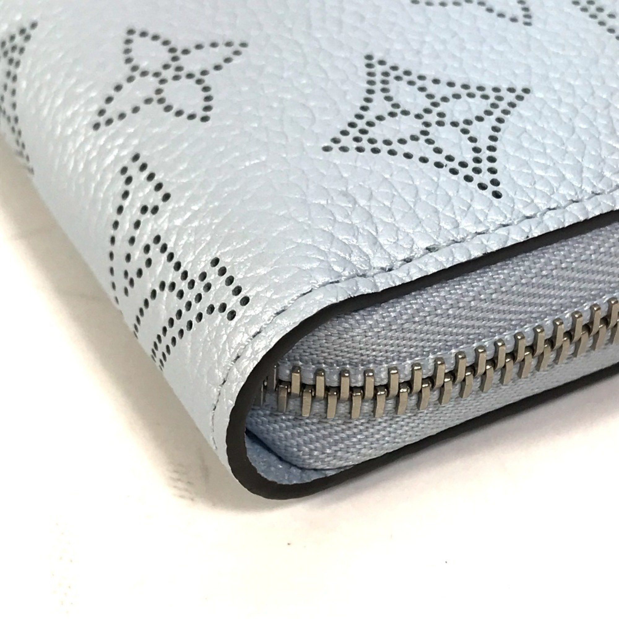 Louis Vuitton LOUIS VUITTON M82197 Monogram Mahina Zippy Wallet, Round Zipper Long Women's, Blue Size ONE SIZE - 6 Thumbnail