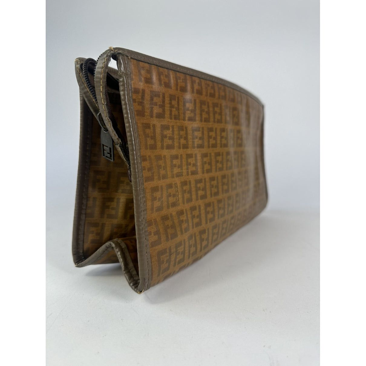 Fendi Baguette Brown Patent Leather Clutch Bag Size ONE SIZE - 2 Thumbnail