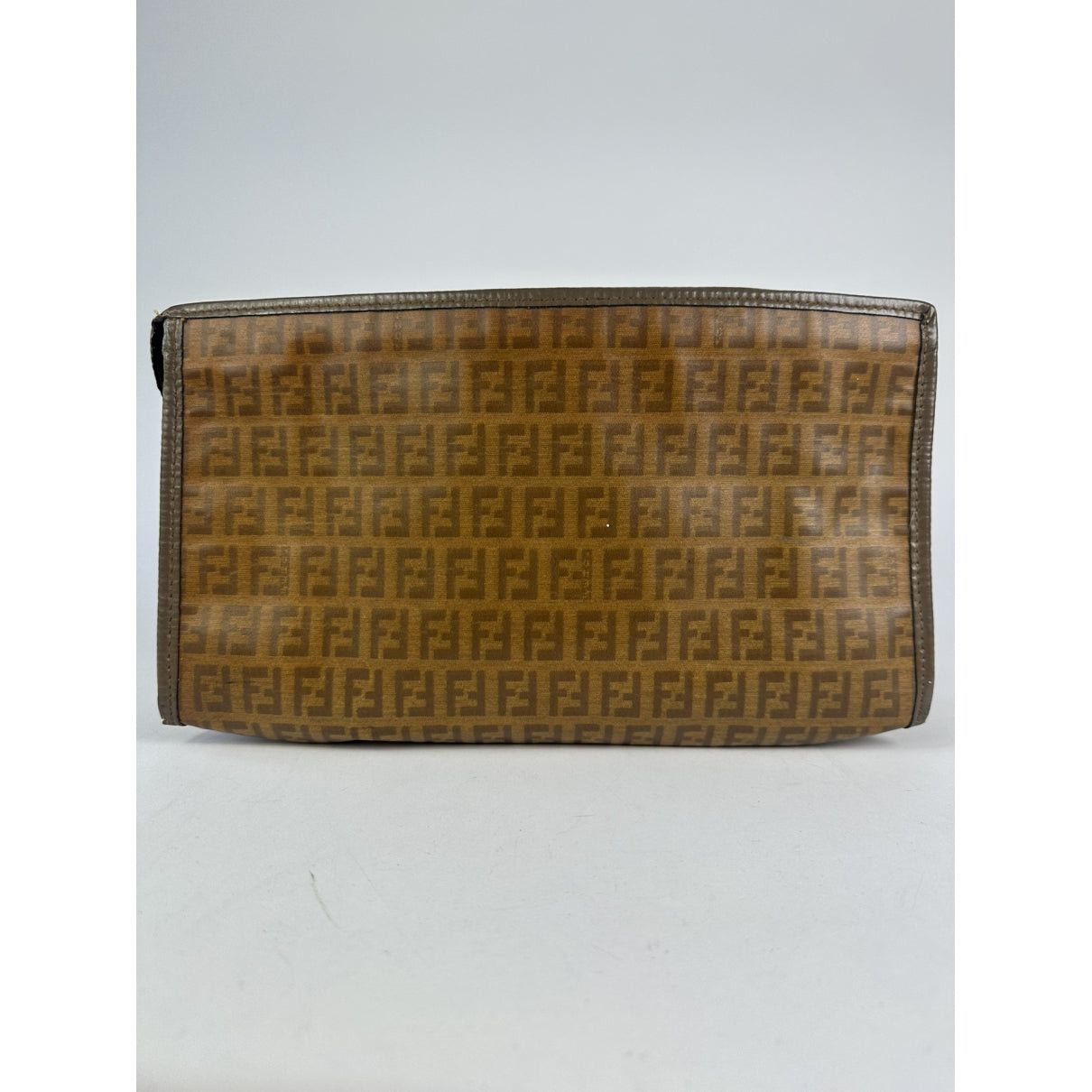 Fendi Baguette Brown Patent Leather Clutch Bag Size ONE SIZE - 3 Thumbnail