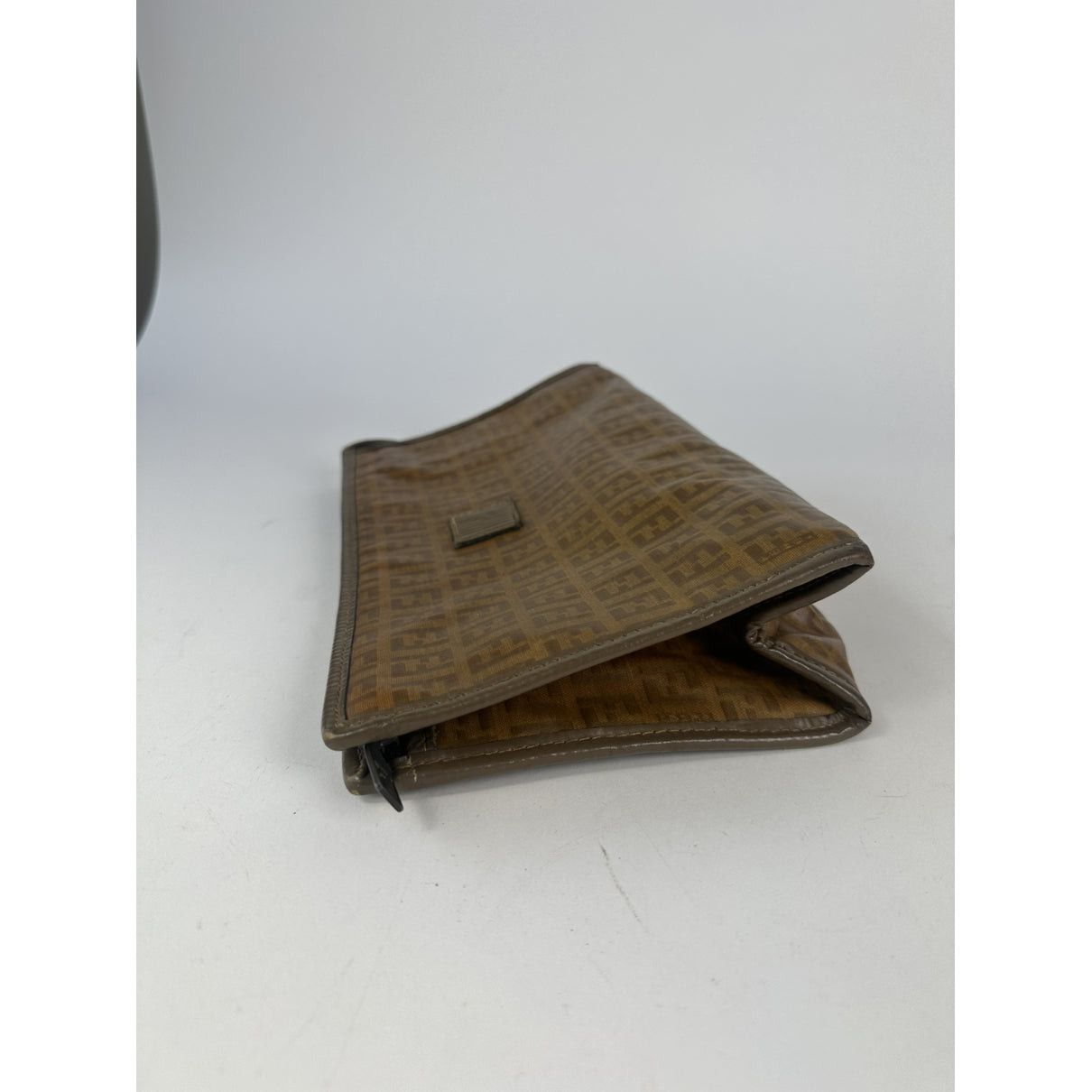 Fendi Baguette Brown Patent Leather Clutch Bag Size ONE SIZE - 5 Thumbnail