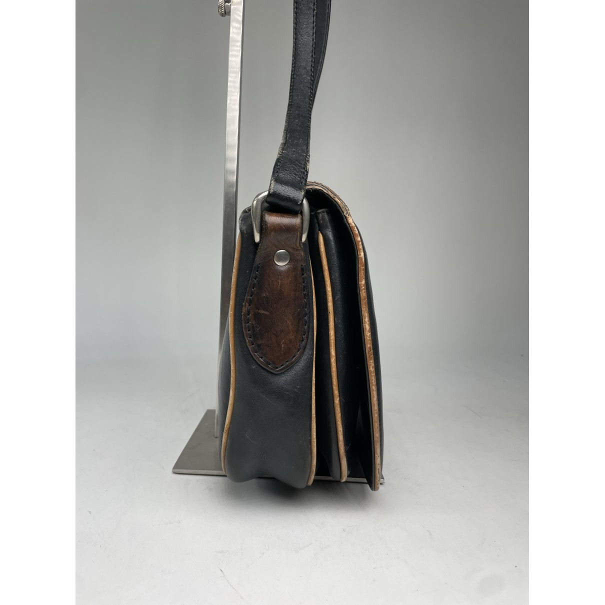 Celine Folco Black Leather Handbag Size ONE SIZE - 5 Thumbnail