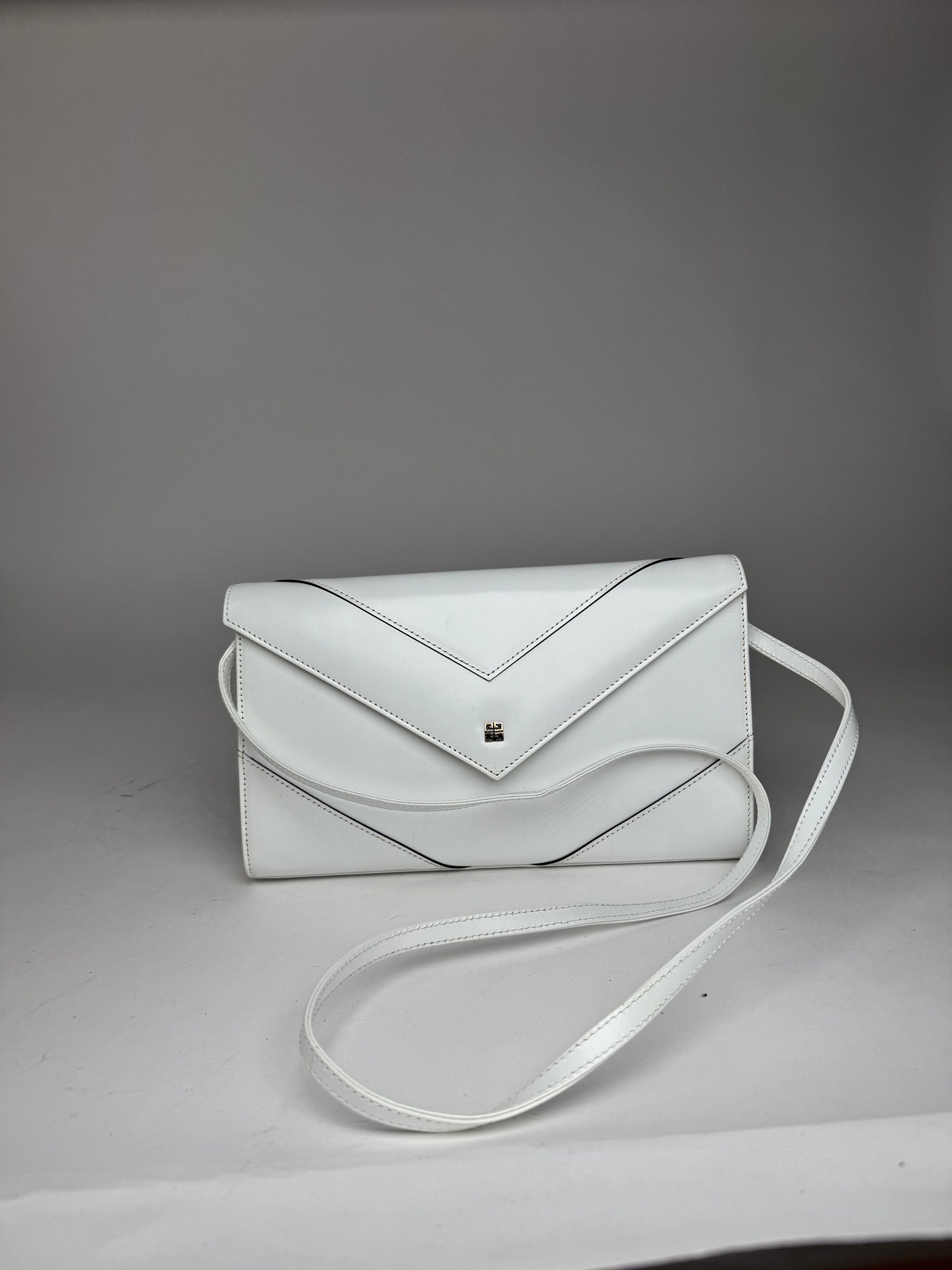 Givenchy Vintage 4G Leather Bag White Size ONE SIZE - 14 Thumbnail