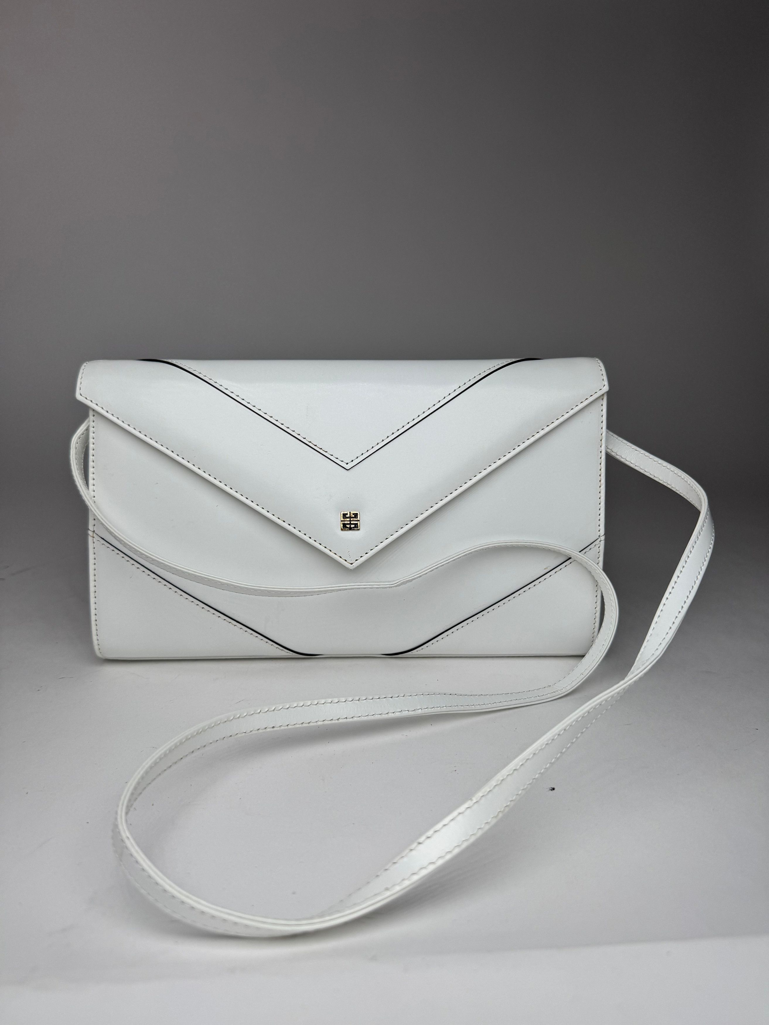 Givenchy Vintage 4G Leather Bag White Size ONE SIZE - 6 Thumbnail