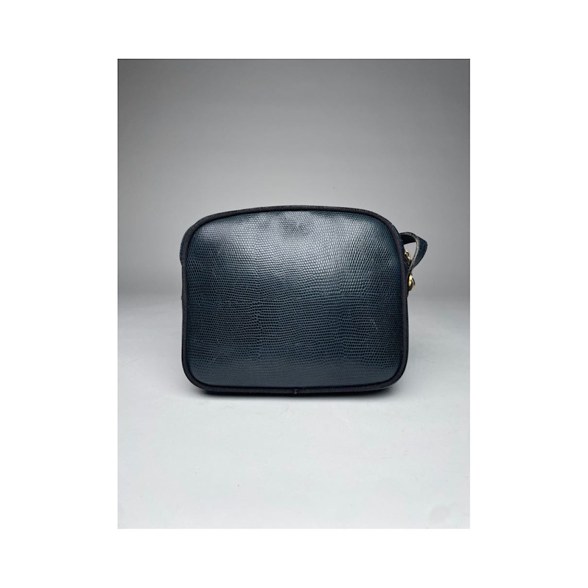 Salvatore Ferragamo Black Leather Handbag Size ONE SIZE - 3 Thumbnail