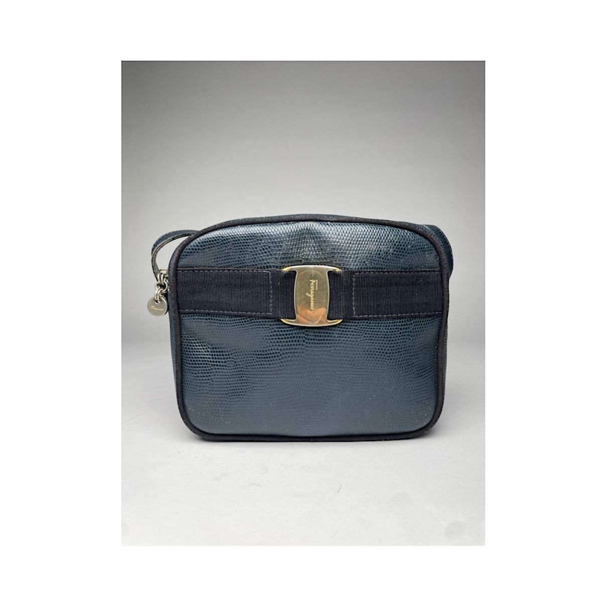 Salvatore Ferragamo Black Leather Handbag Size ONE SIZE - 5 Thumbnail
