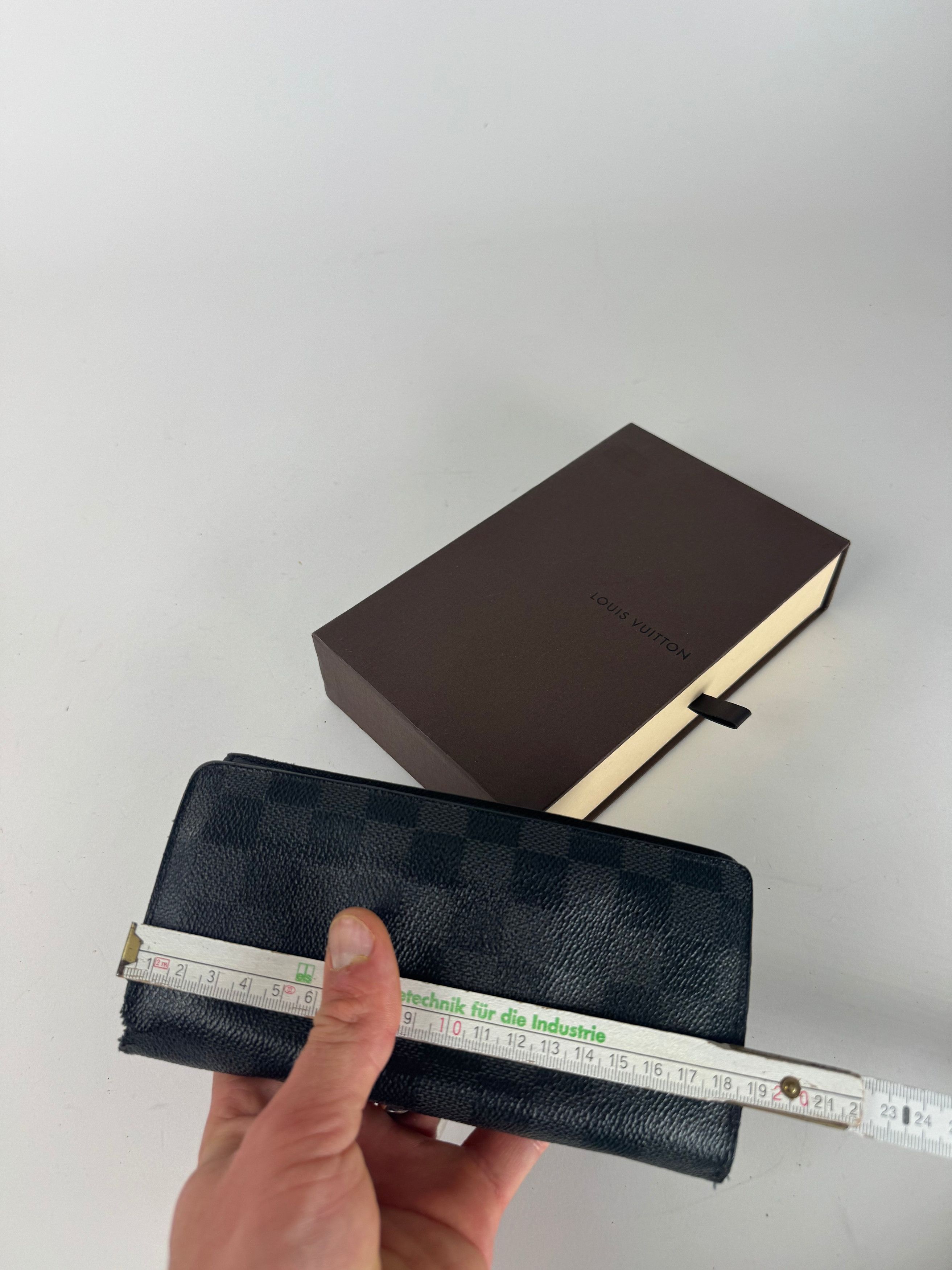 Louis Vuitton Vintage Damier Leather Card Holder / ID Holder black Size ONE SIZE - 9 Thumbnail
