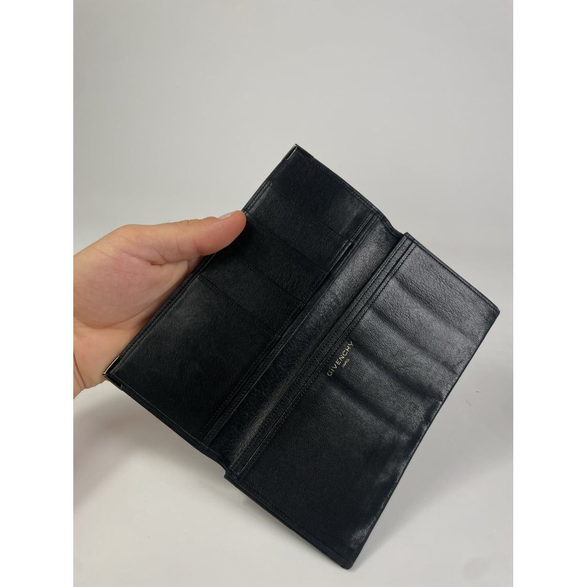 Givenchy Black Leather Purse Size ONE SIZE - 3 Thumbnail