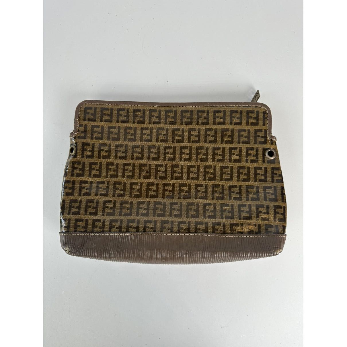 Fendi Baguette Brown Patent Leather Handbag Size ONE SIZE - 3 Thumbnail