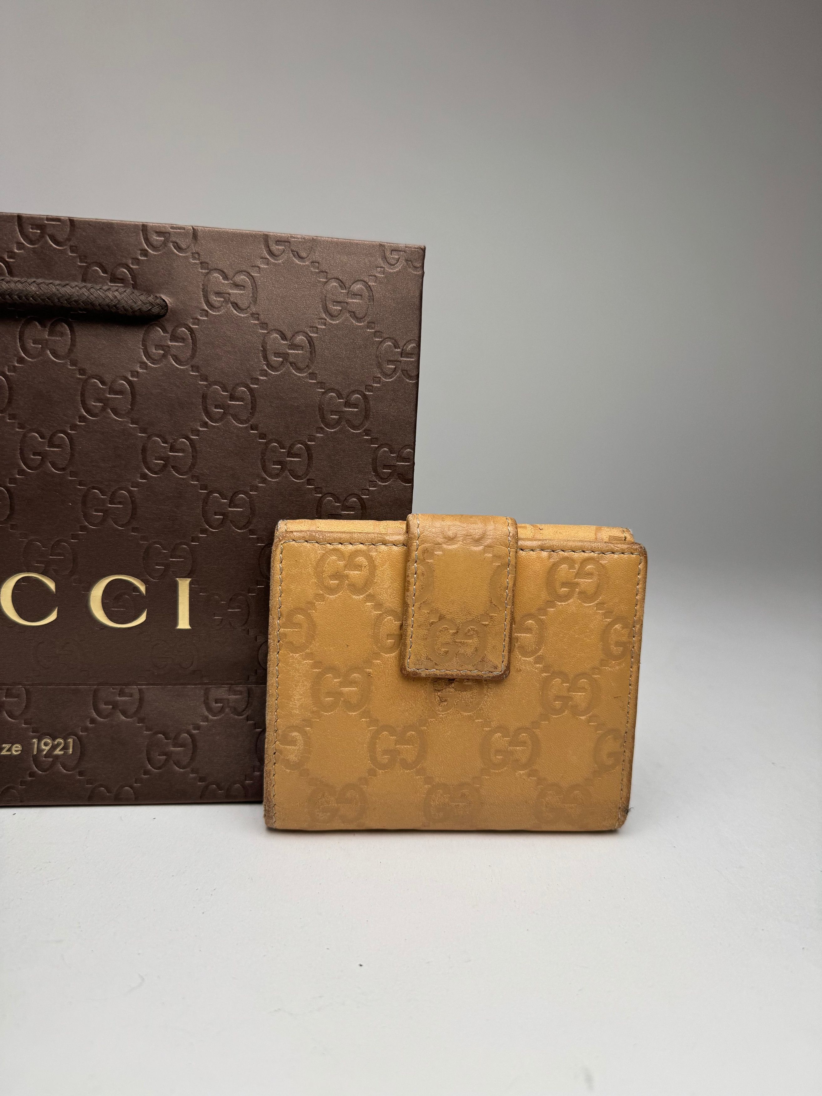 Gucci Vintage Monogram Leather wallet gold Size ONE SIZE - 10 Thumbnail