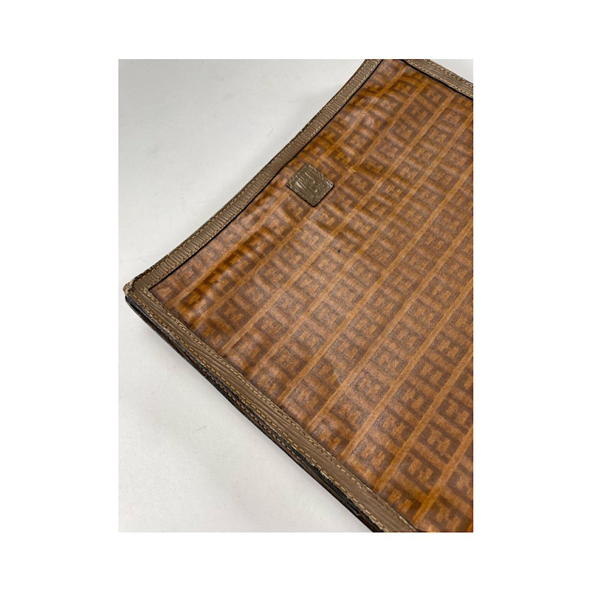 Fendi Baguette Brown Leather Clutch Bag Size ONE SIZE - 4 Thumbnail