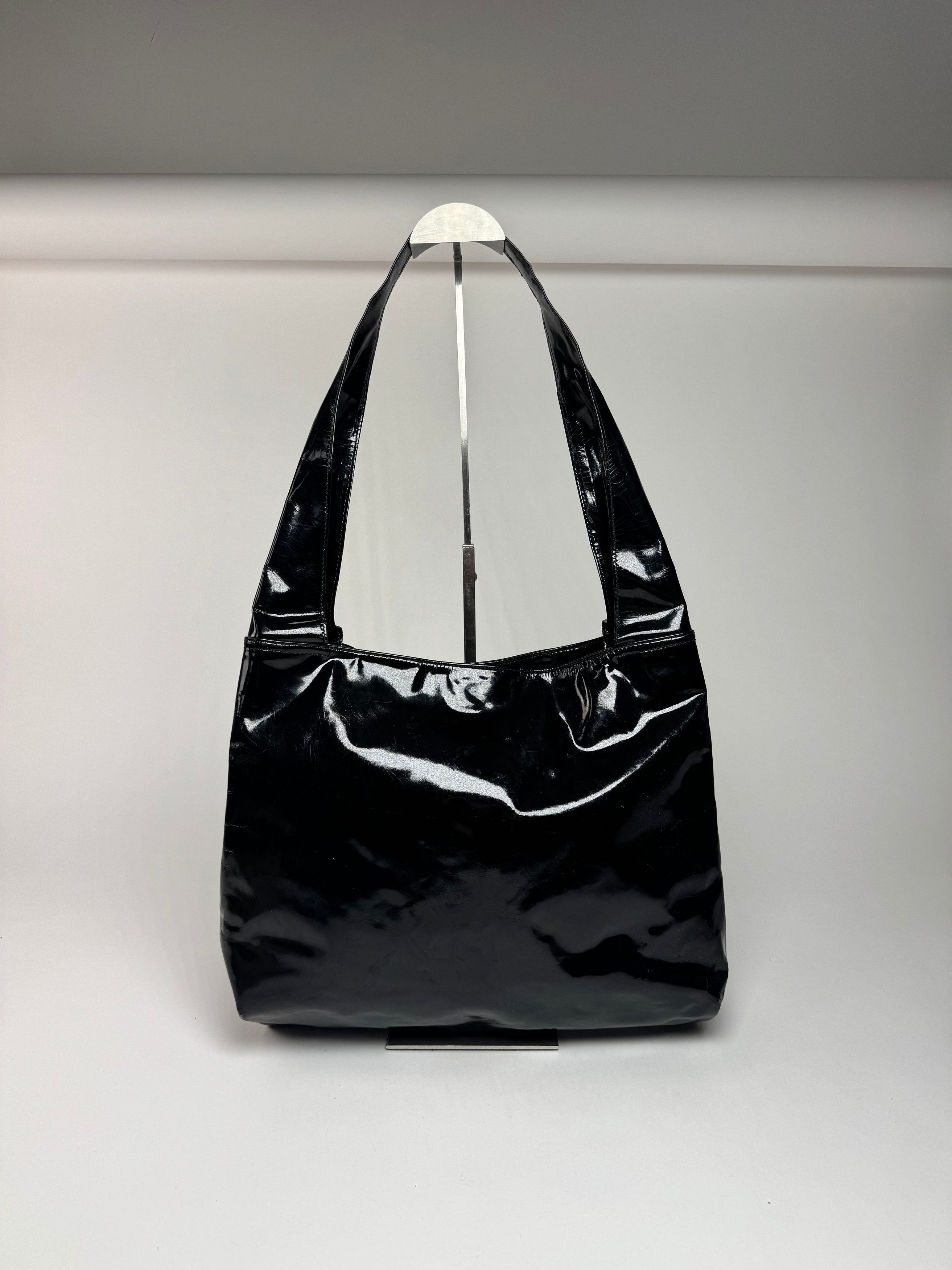 Gucci Vintage Tom Ford Patent Leather Shoulder Bag Black Size ONE SIZE - 3 Thumbnail