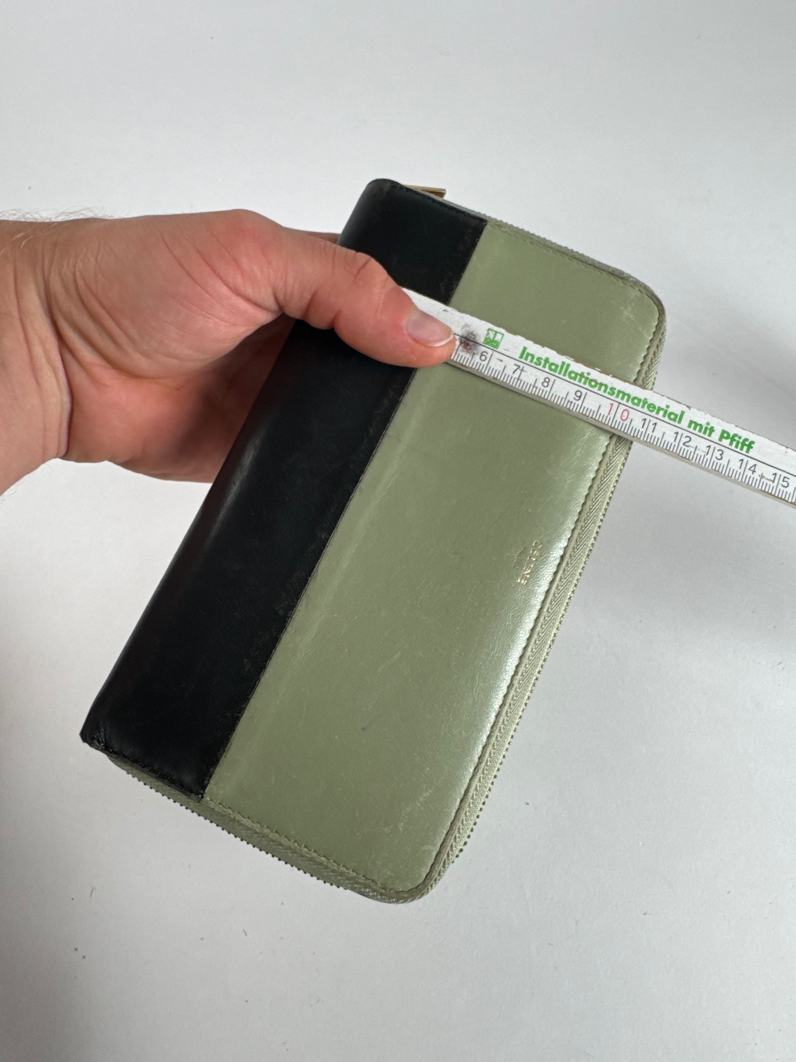 Celine Vintage Triomphe Leather Wallet Green Black Size ONE SIZE - 11 Thumbnail