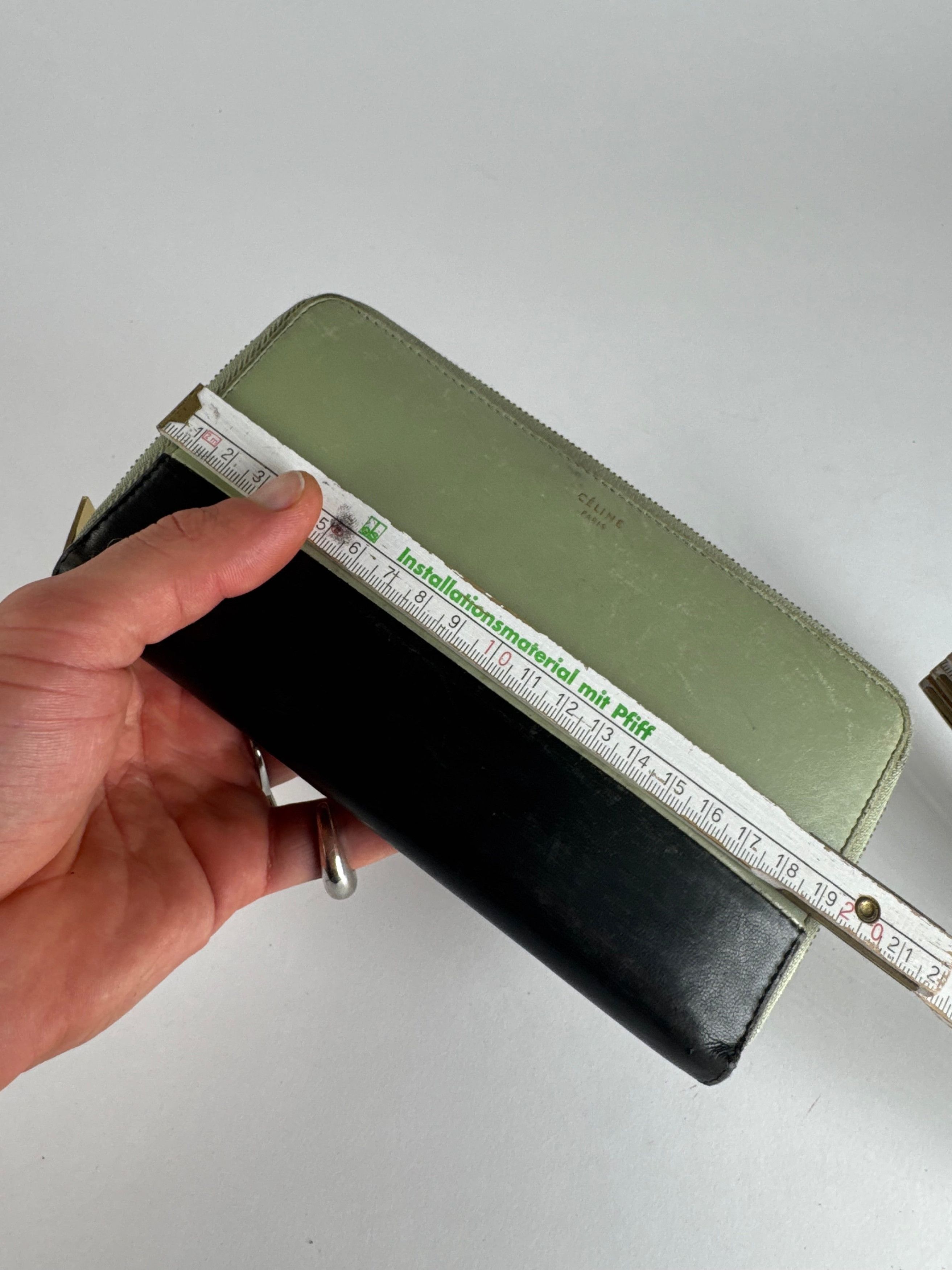 Celine Vintage Triomphe Leather Wallet Green Black Size ONE SIZE - 10 Thumbnail