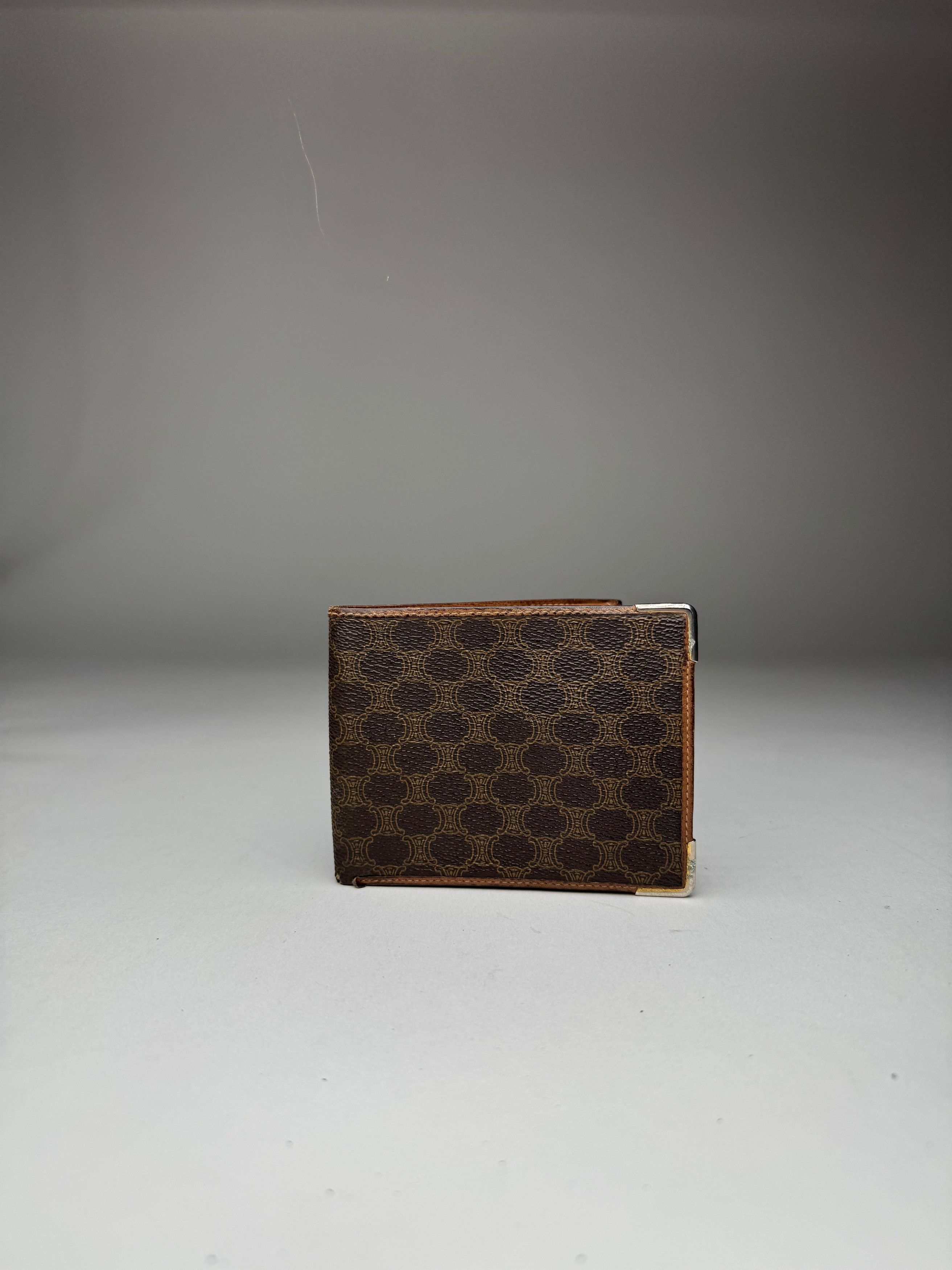 Celine Vintage Paris Leather Monogram Card Holder Brown Size ONE SIZE - 8 Thumbnail