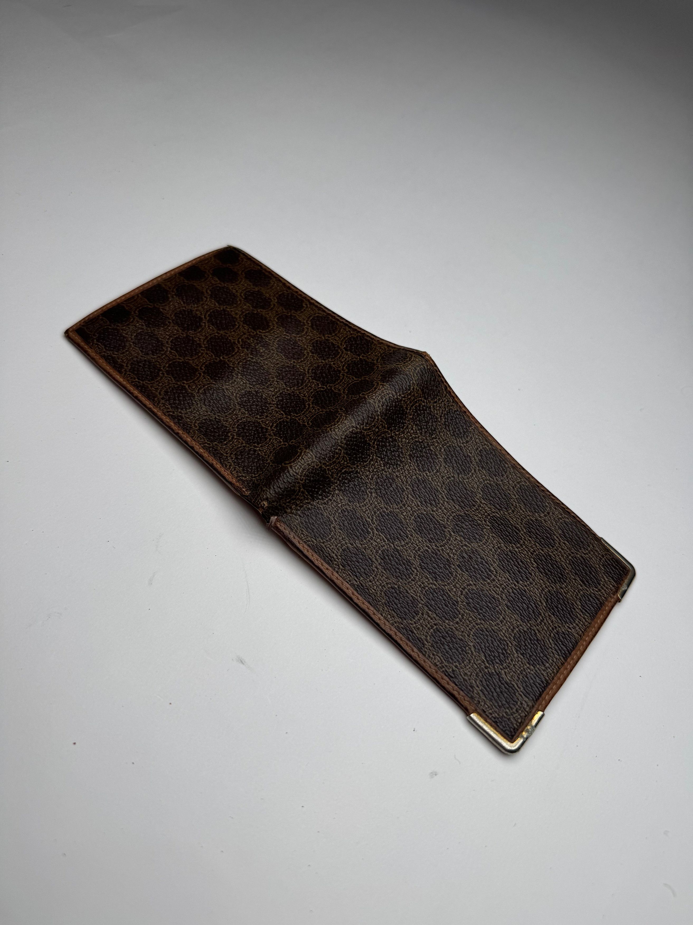 Celine Vintage Paris Leather Monogram Card Holder Brown Size ONE SIZE - 9 Thumbnail