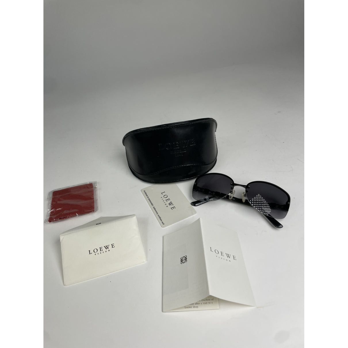 Loewe Black Plastic Sunglasses Size ONE SIZE - 2 Thumbnail