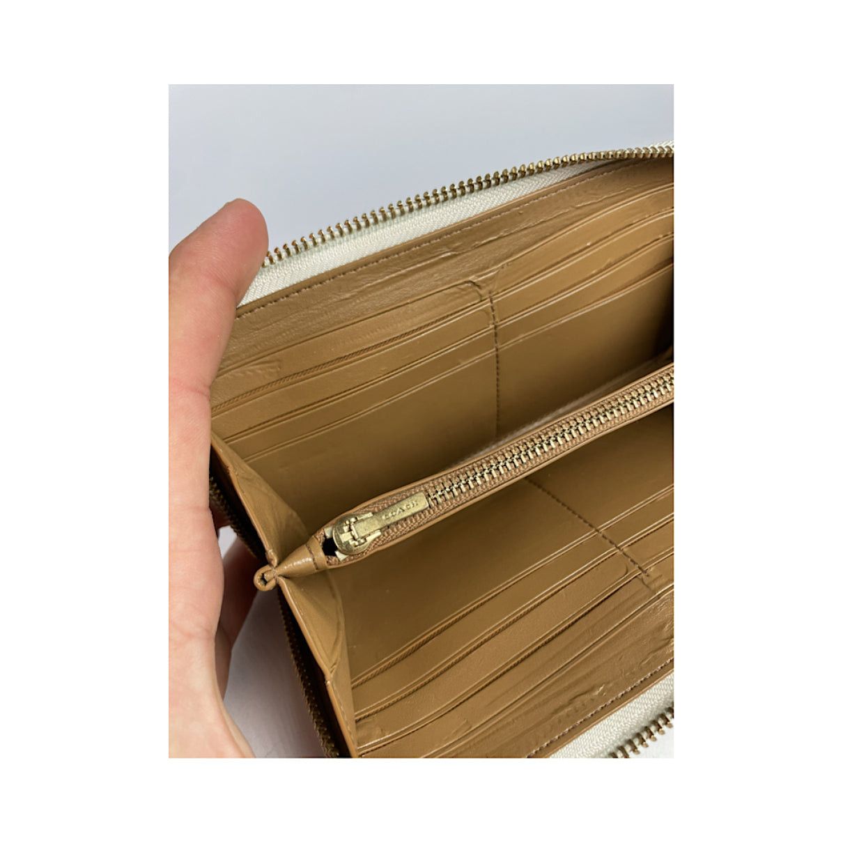 Coach White Leather Wallet Size ONE SIZE - 5 Thumbnail