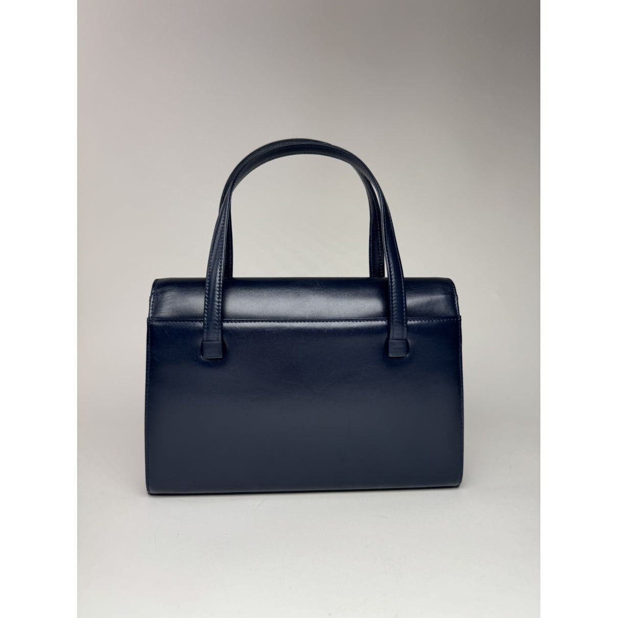 Givenchy 4G Navy Leather Handbag Size ONE SIZE - 2 Thumbnail