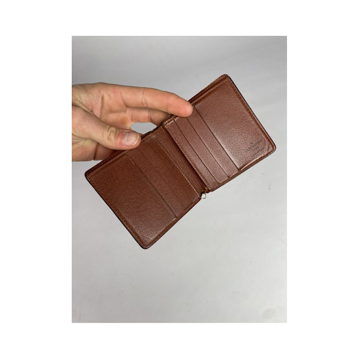 Louis Vuitton Brown Leather Purse Size ONE SIZE - 5 Thumbnail