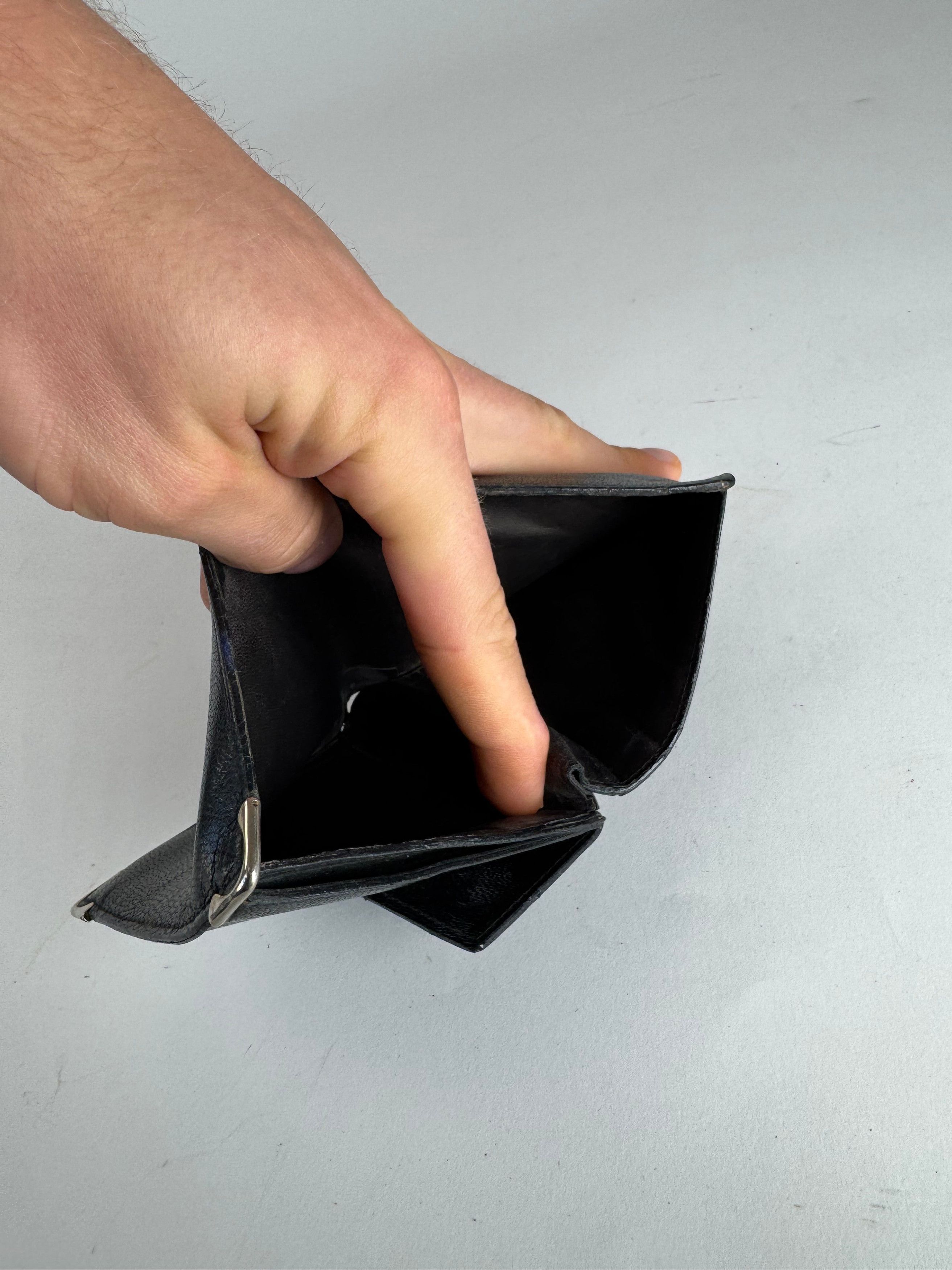 Celine Vintage Paris Triomphe Leather Wallet black Size ONE SIZE - 7 Thumbnail