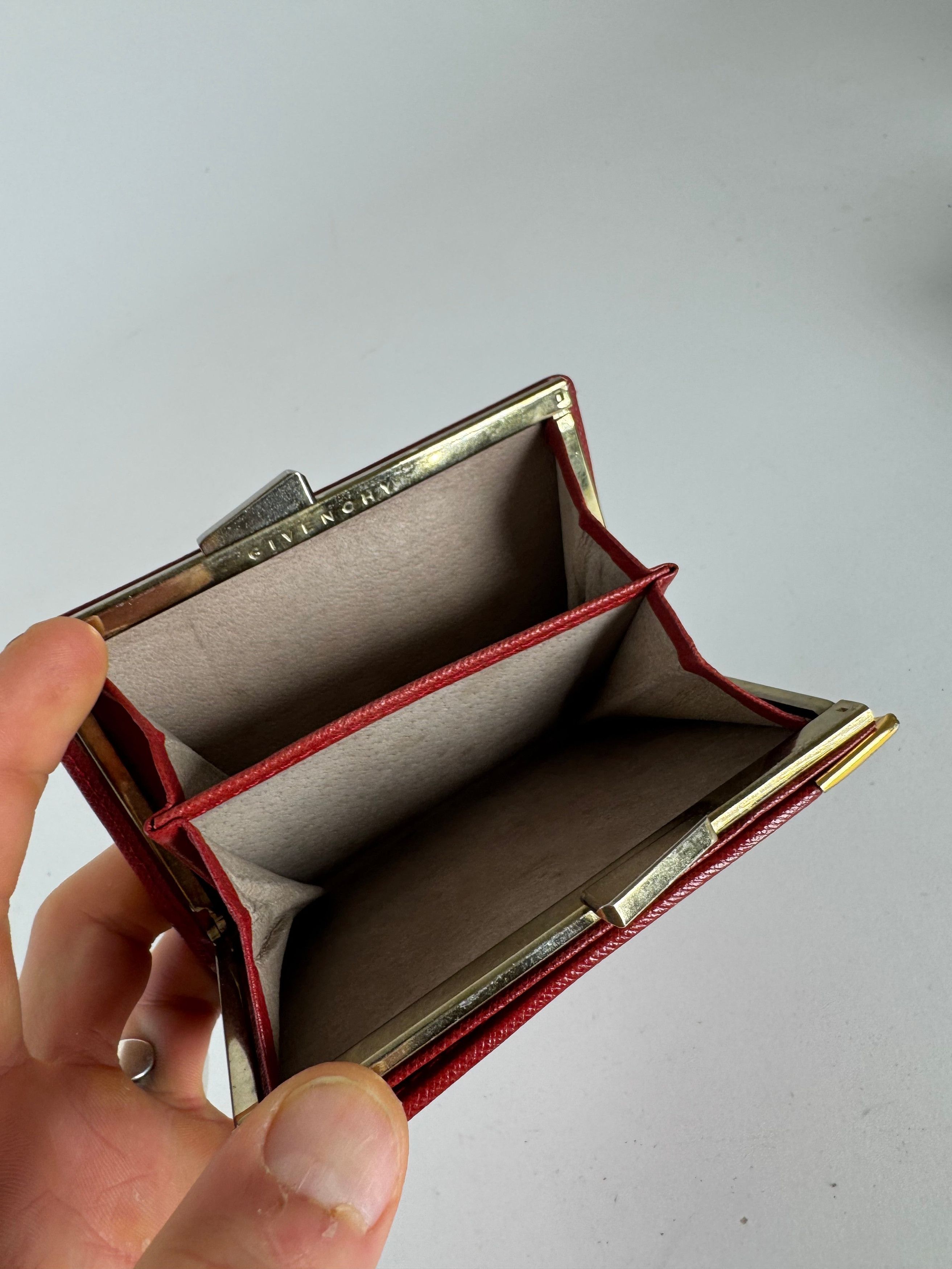 Givenchy Vintage GV3 leather wallet Red Size ONE SIZE - 10 Thumbnail