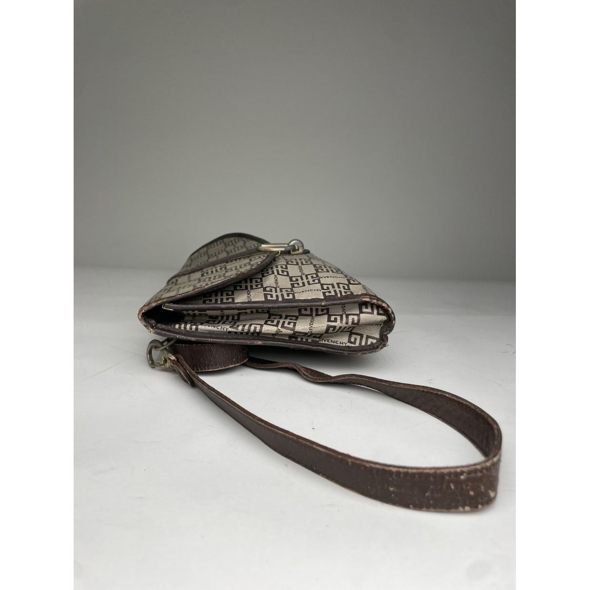 Givenchy 4G Grey Leather Handbag Size ONE SIZE - 4 Thumbnail