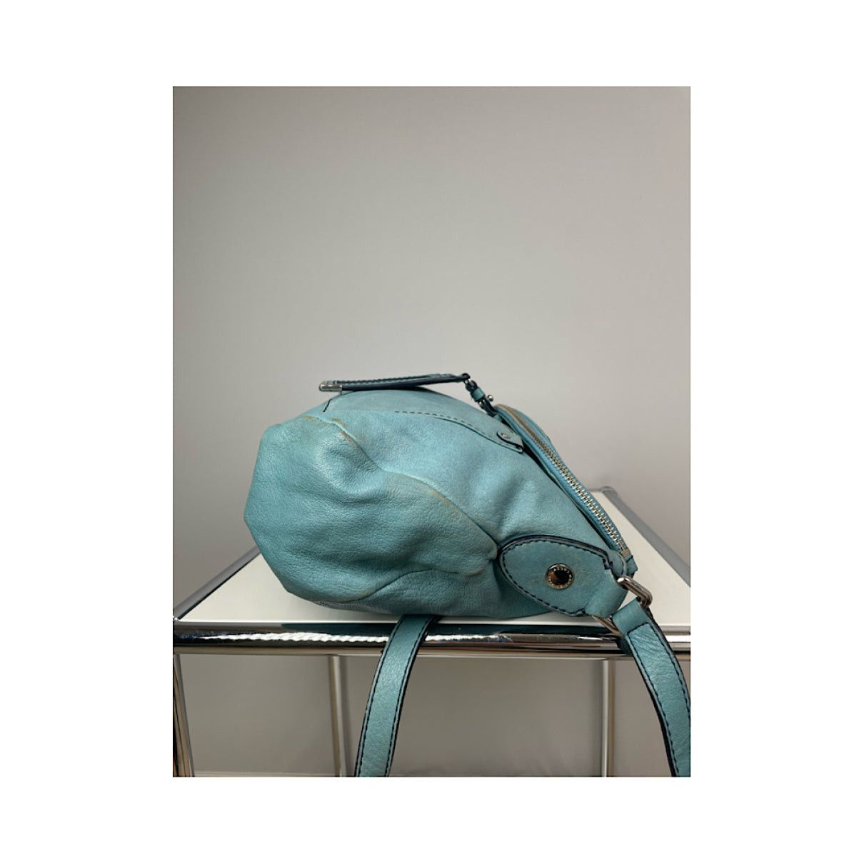 Marc Jacobs Downtown Blue Leather Handbag Size ONE SIZE - 2 Thumbnail