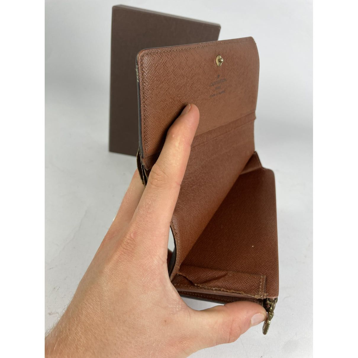Louis Vuitton Joséphine Brown Leather Wallet Size ONE SIZE - 5 Thumbnail
