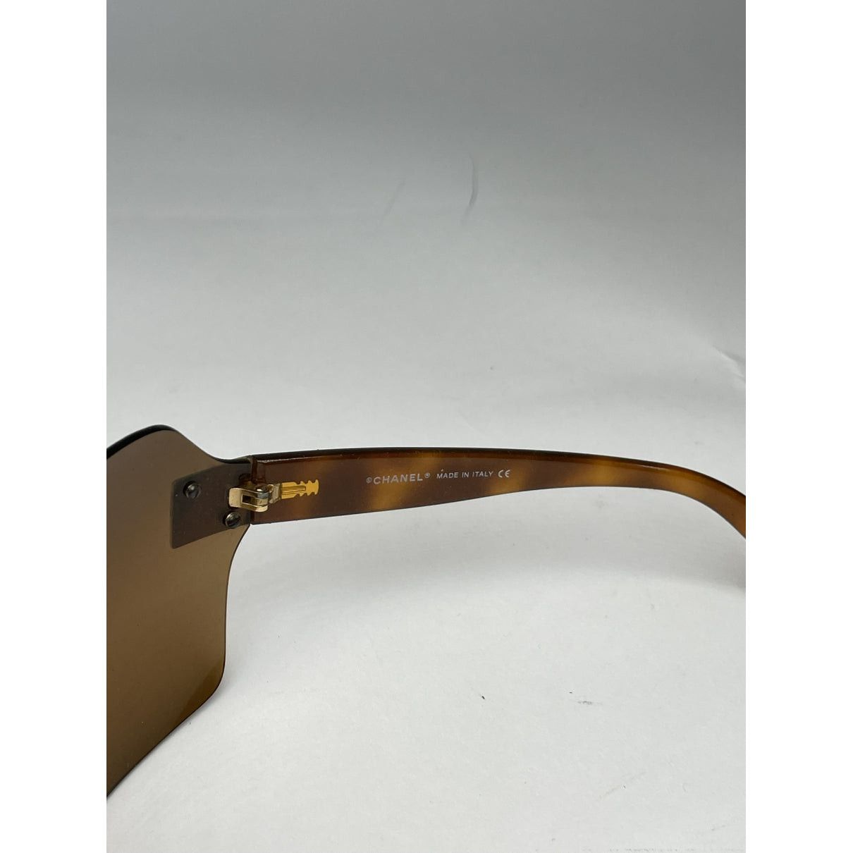 Chanel Brown Plastic Sunglasses Size ONE SIZE - 4 Thumbnail