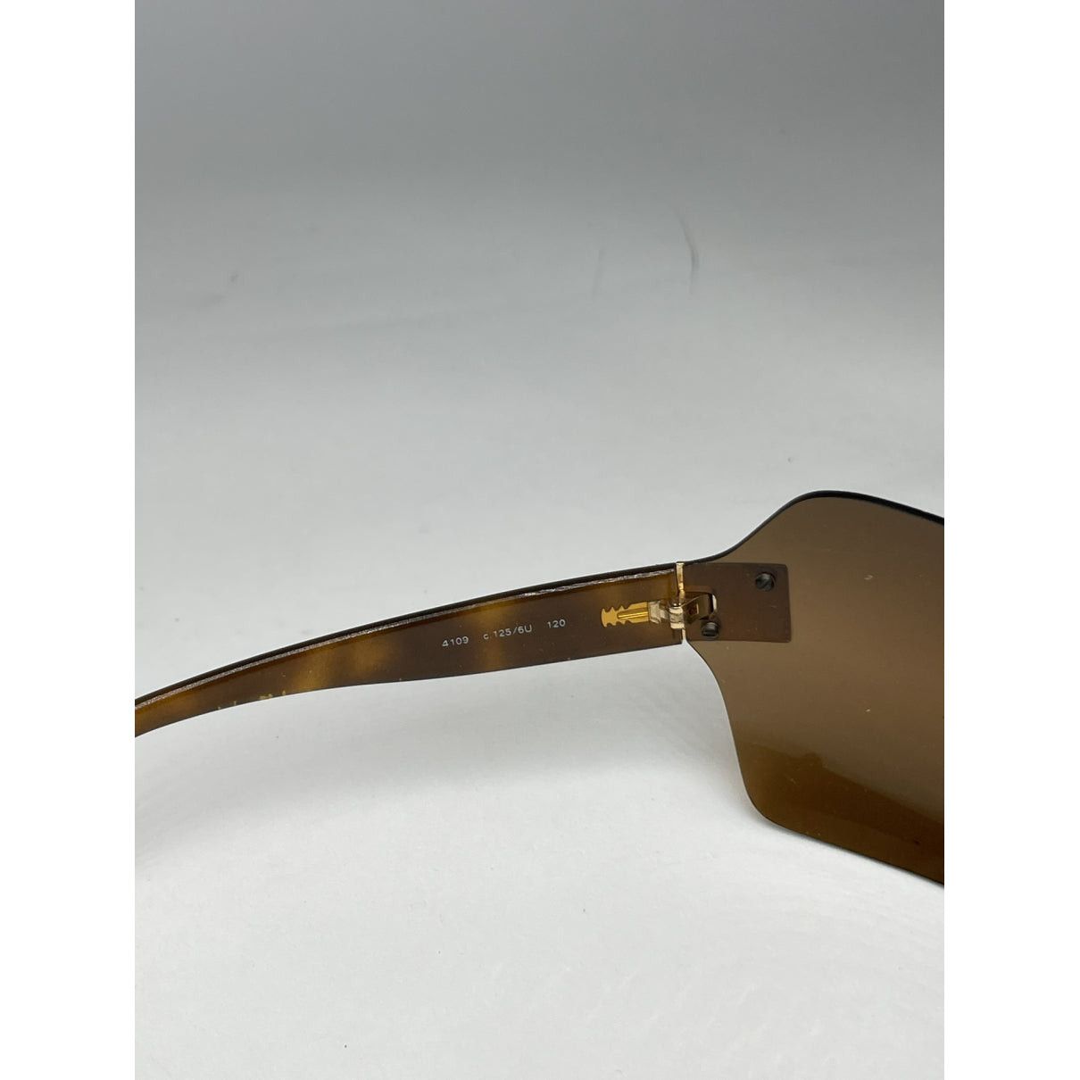 Chanel Brown Plastic Sunglasses Size ONE SIZE - 2 Thumbnail