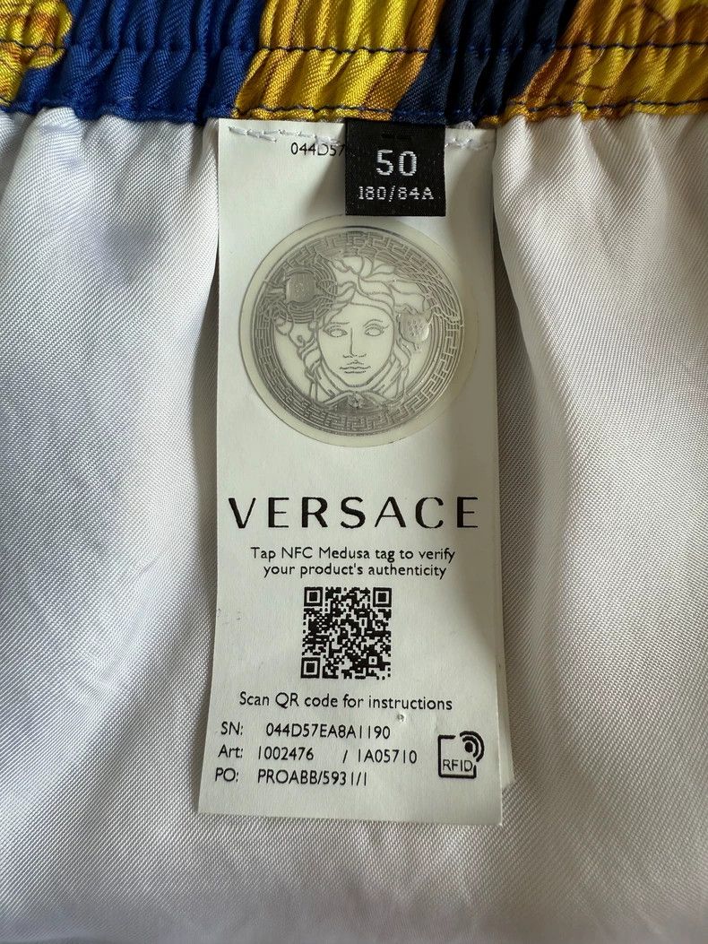 Versace Versace Men's Baroque Print Silk Shorts - dmc Size US 32 / EU 48 - 4 Thumbnail