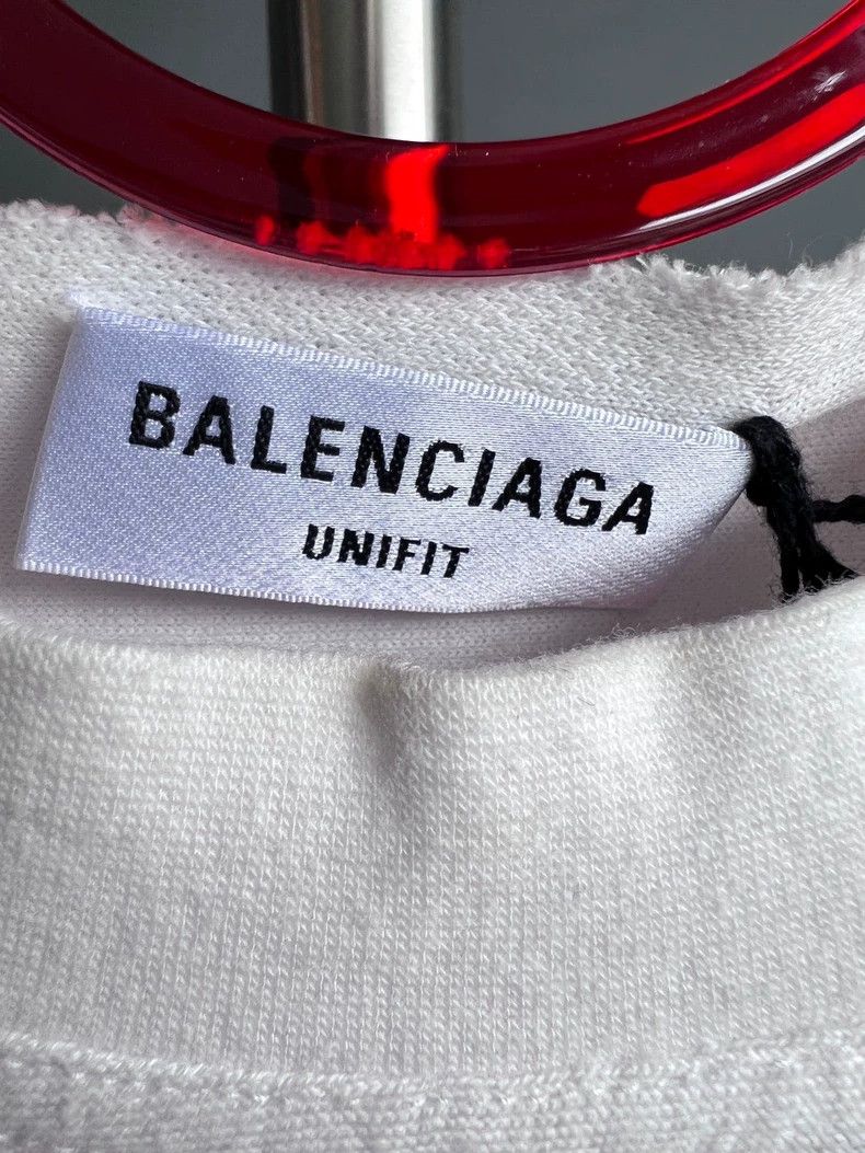 Balenciaga Balenciaga 3B Distressed Short Sleeve - dmc Size US M / EU 48-50 / 2 - 6 Thumbnail