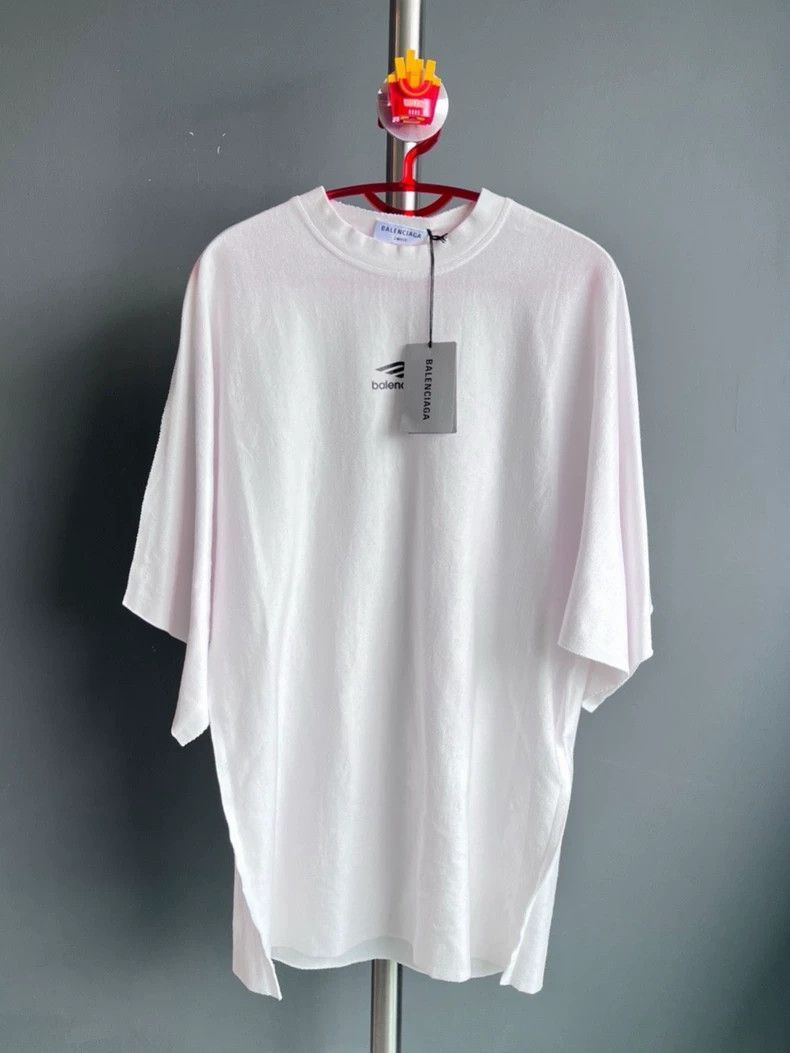 Balenciaga Balenciaga 3B Distressed Short Sleeve - dmc Size US M / EU 48-50 / 2 - 2 Thumbnail