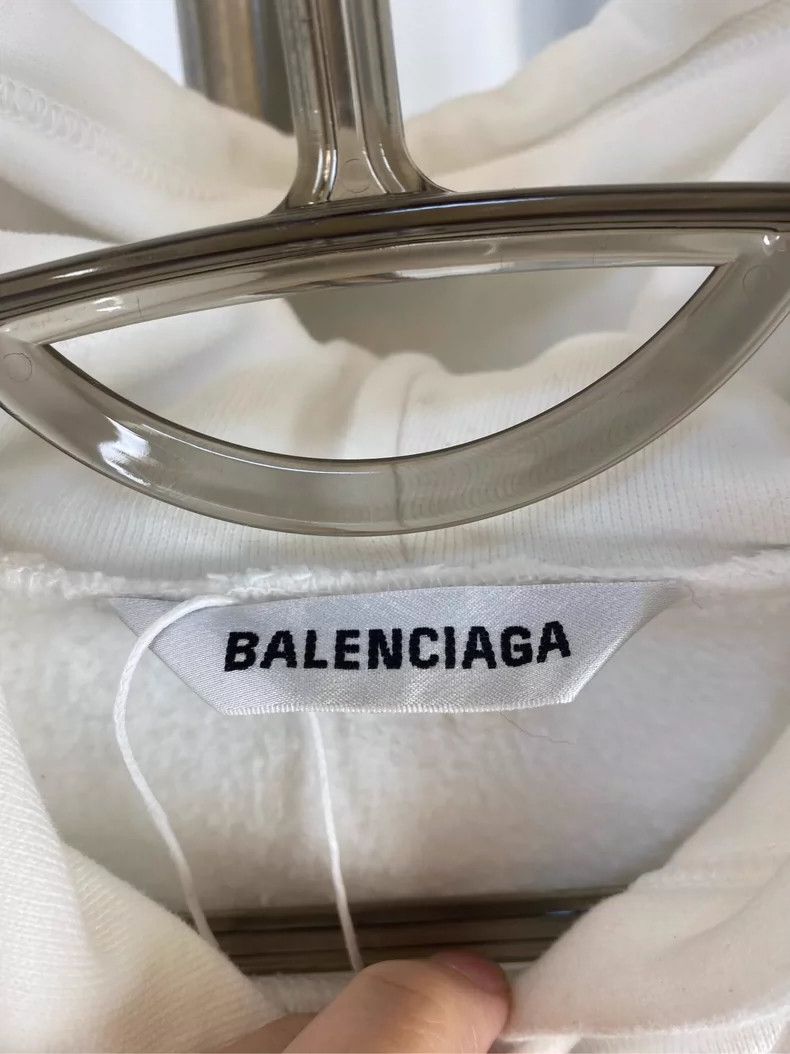 Balenciaga Balenciaga Arrow Print White Hoodie - dmc Size US XS / EU 42 / 0 - 3 Thumbnail