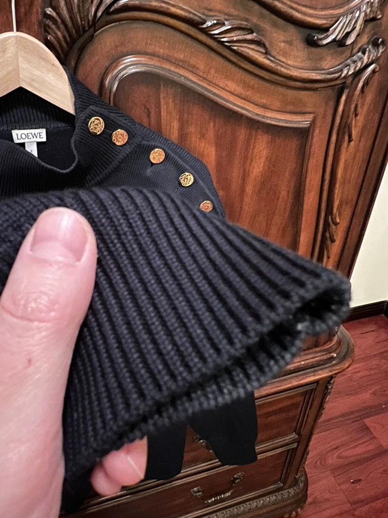 Loewe Loewe Men's Black Knit Sweater - dmc Size US S / EU 44-46 / 1 - 6 Thumbnail