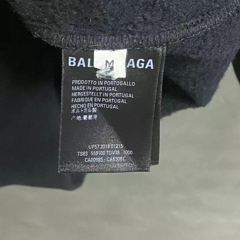 Balenciaga Balenciaga Matrix Print Zip Hoodie - dmc Size US M / EU 48-50 / 2 - 3 Thumbnail