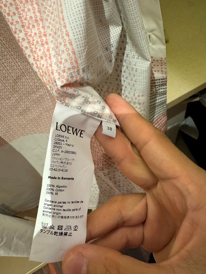 Loewe Loewe Letter Print Casual Shirt - dmc Size US S / EU 44-46 / 1 - 4 Thumbnail