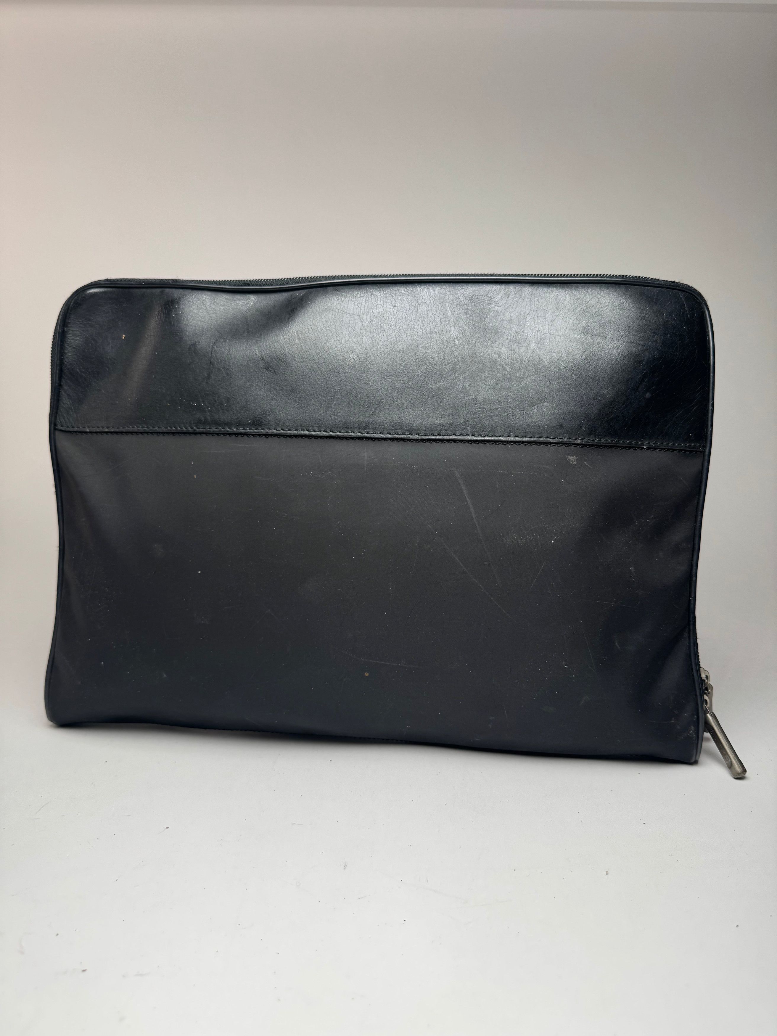 Celine Vintage Paris Leather Clutch Black Size ONE SIZE - 13 Thumbnail
