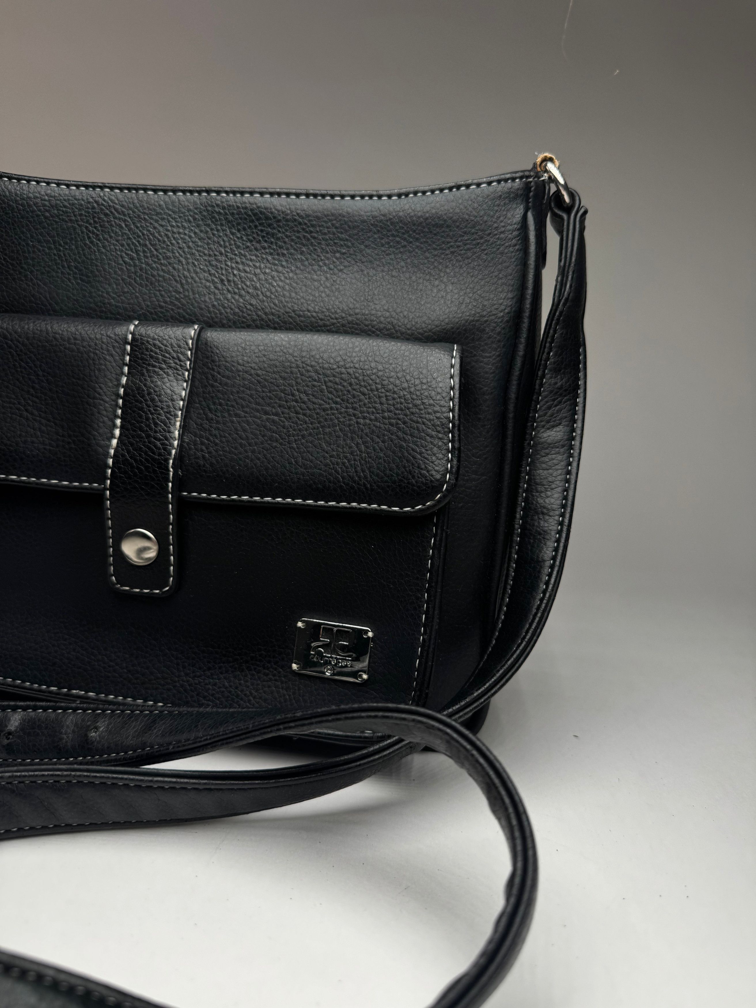 Courreges Vintage Paris Leather Bag Black Size ONE SIZE - 11 Thumbnail
