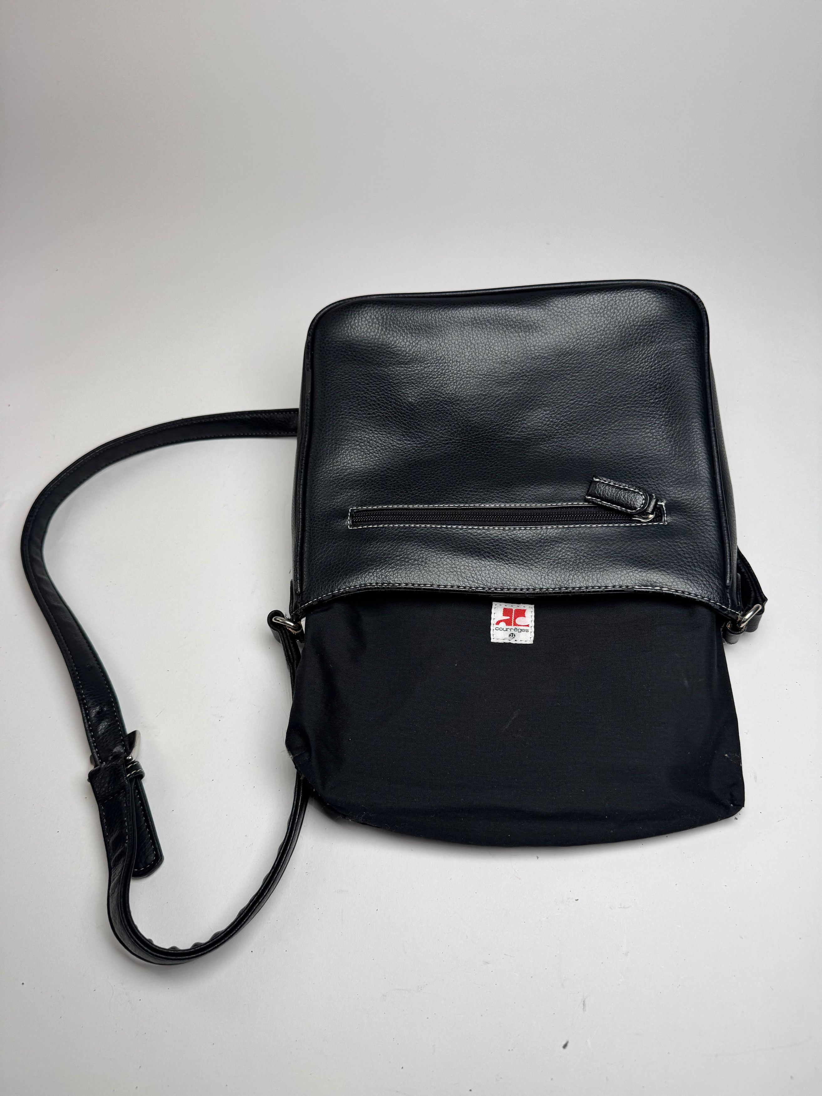 Courreges Vintage Paris Leather Bag Black Size ONE SIZE - 9 Thumbnail