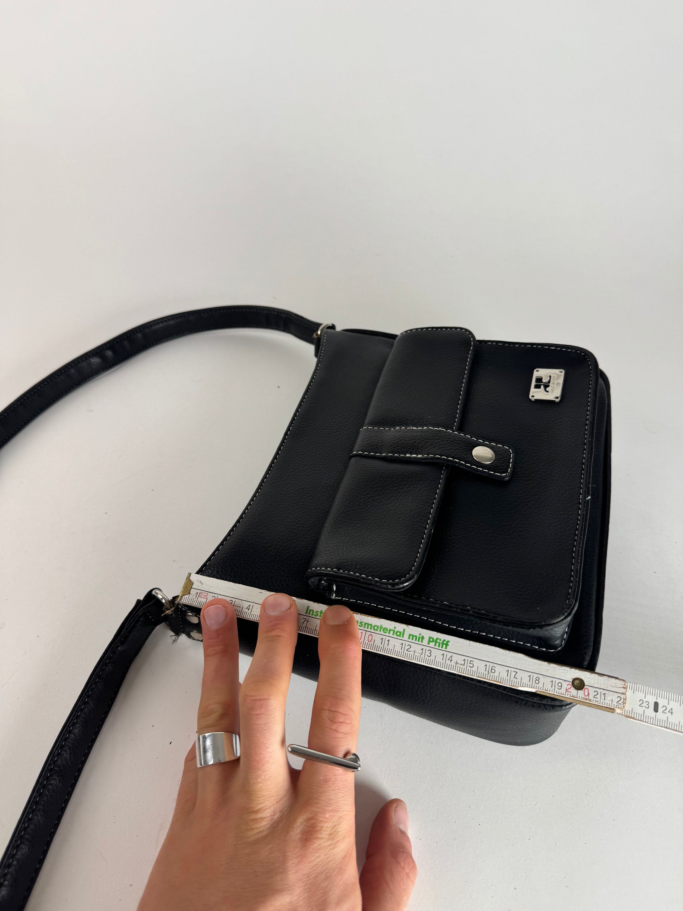 Courreges Vintage Paris Leather Bag Black Size ONE SIZE - 8 Thumbnail