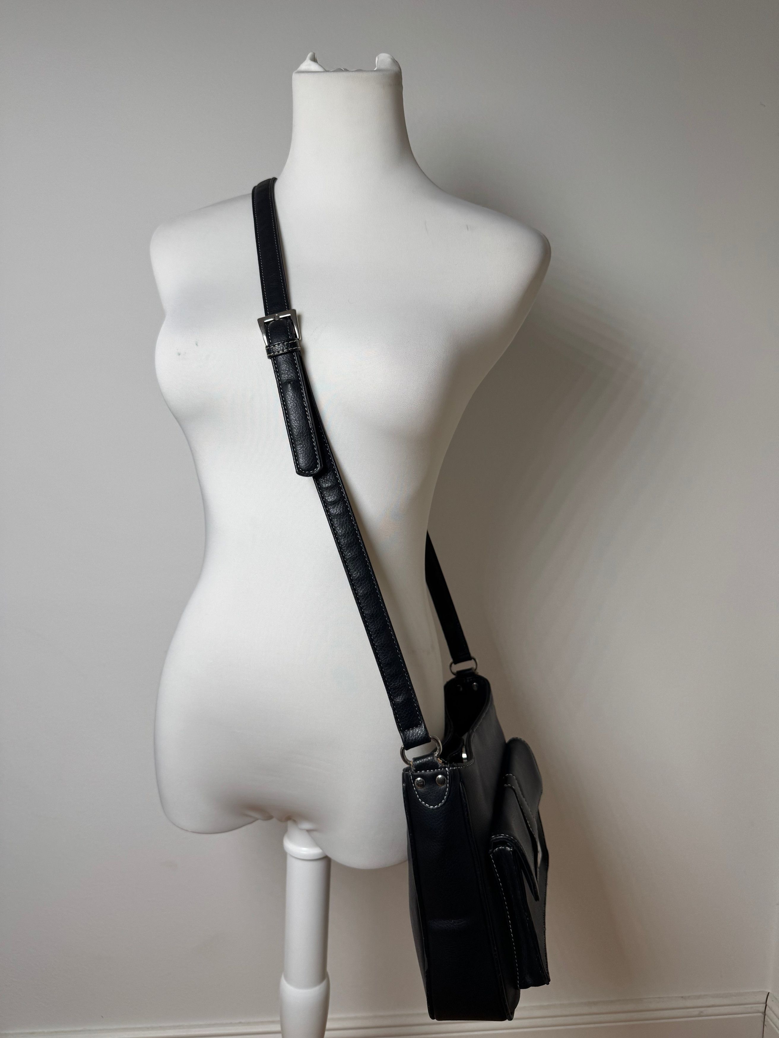 Courreges Vintage Paris Leather Bag Black Size ONE SIZE - 15 Thumbnail