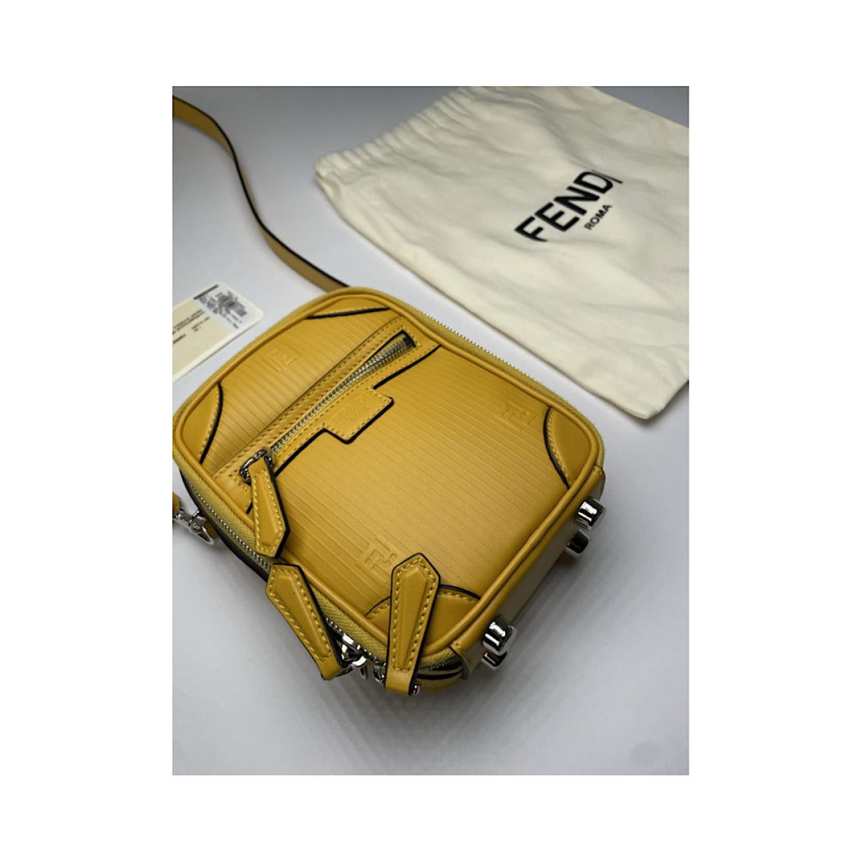 Fendi Cookie Yellow Leather Handbag Size ONE SIZE - 3 Thumbnail