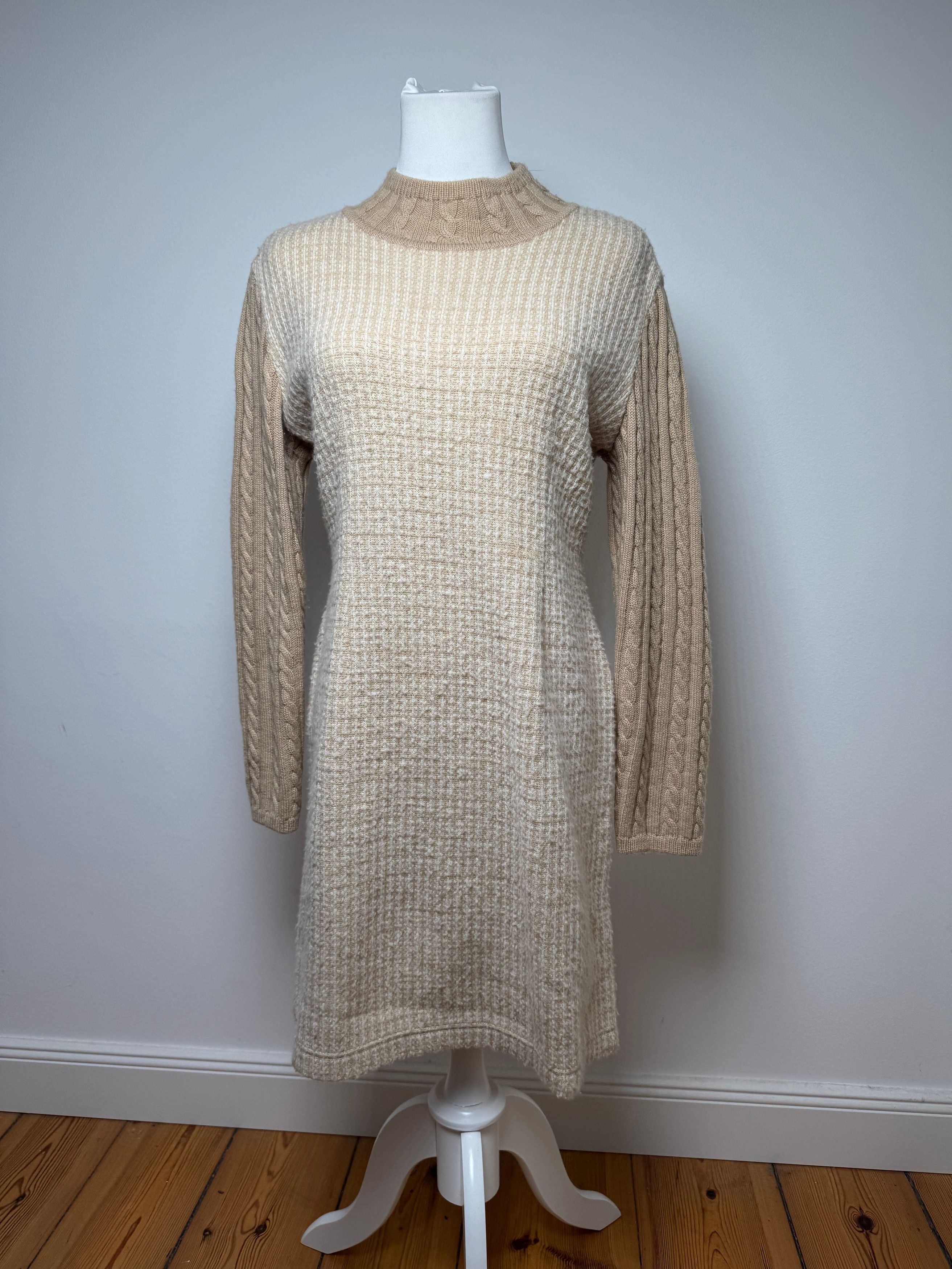 Courreges Vintage Paris Wool Dress 38/M Beige Brown Size M / US 6-8 / IT 42-44 - 9 Thumbnail