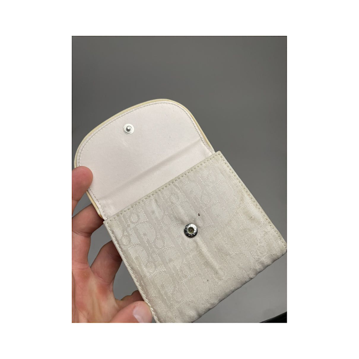 Dior 30 Montaigne White Leather Wallet Size ONE SIZE - 5 Thumbnail